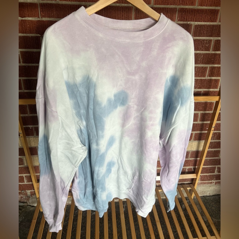 SO comfy sweatshirt